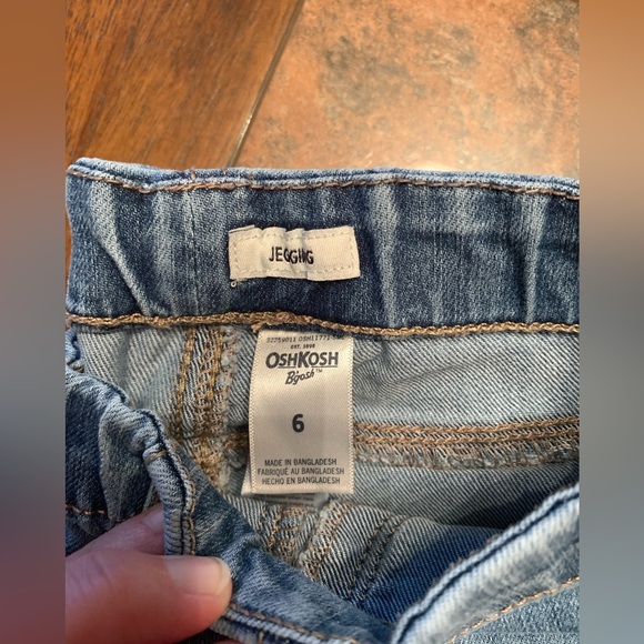 Girl’s OshKosh B’gosh jean jegging size 6 - Picture 6 of 6